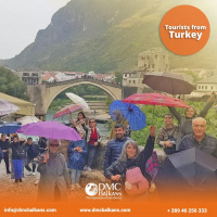 Туристы из Турции