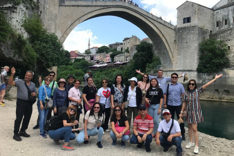 Welcoming Philipino Tourists In The Beautiful Balkans